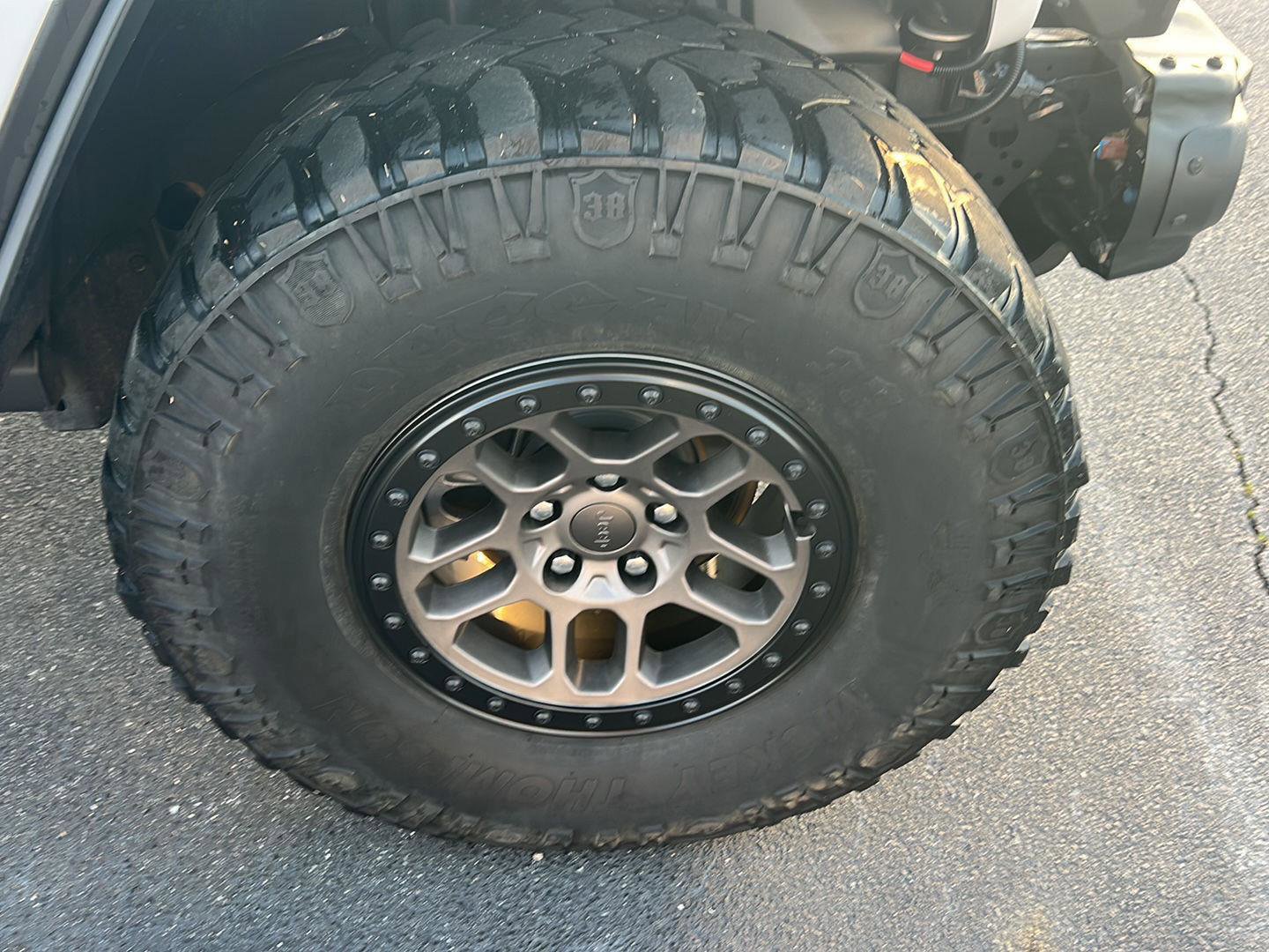 Used 2022 Jeep Wrangler Unlimited Rubicon w/ Xtreme Recon 35" Tire Package image 43