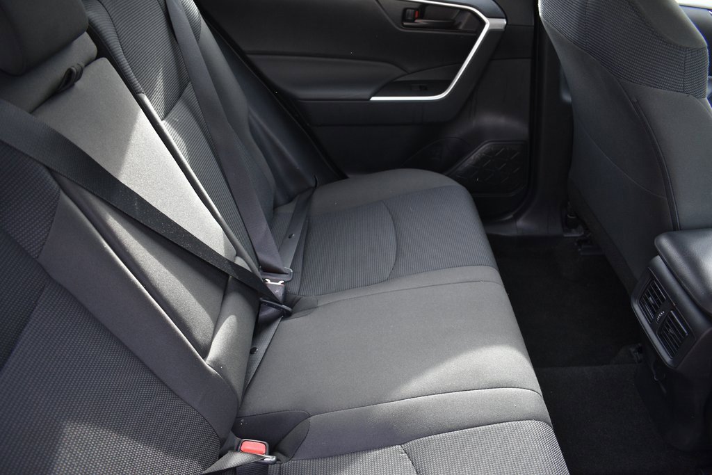 Used 2025 Toyota RAV4 LE image 29
