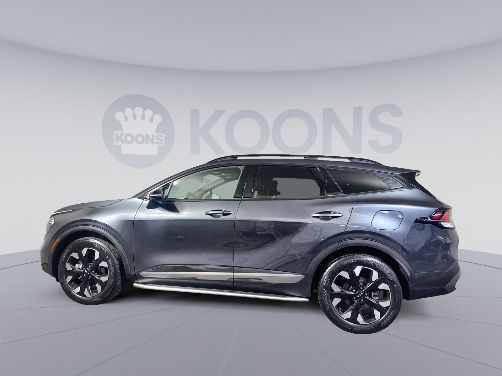 Used 2023 Kia Sportage X-Line w/ X-Line Premium Package image 2