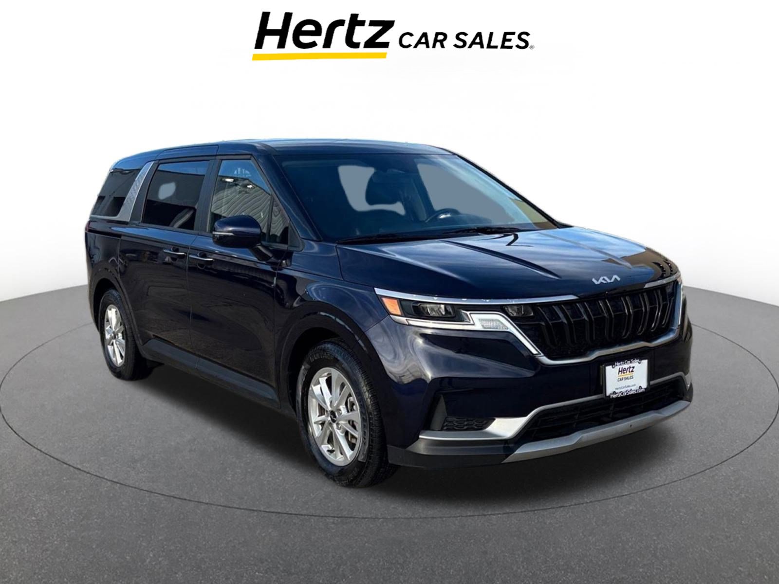 Used 2024 Kia Carnival LX video 1