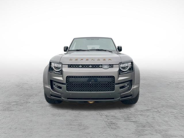 New 2026 Land Rover Defender 110 OCTA AWD/4WD image 2
