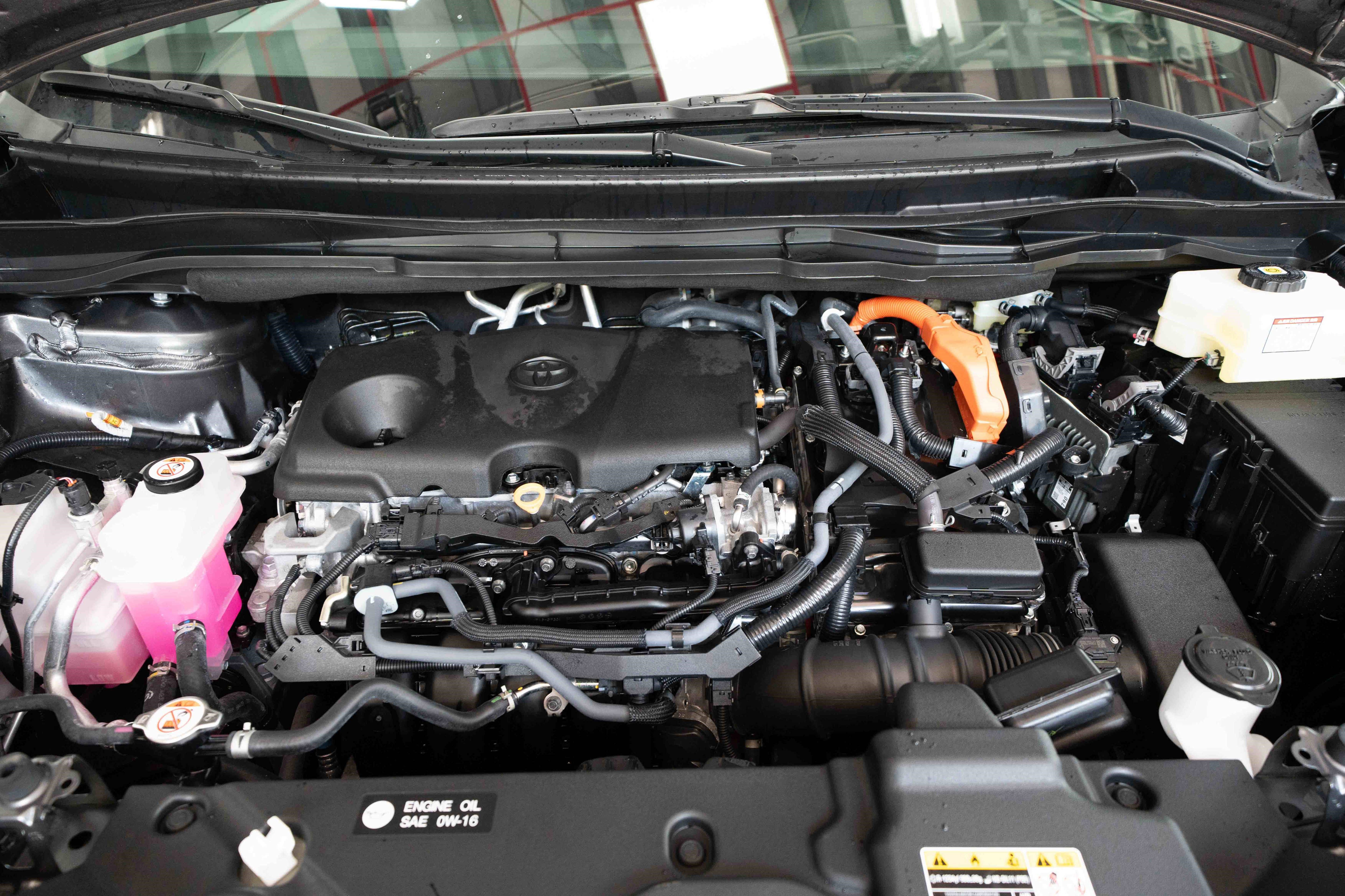 Used 2025 Toyota Sienna XLE w/ XLE Plus Package AWD/4WD image 33
