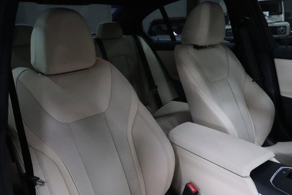 Used 2024 BMW 330e w/ Premium Package image 29