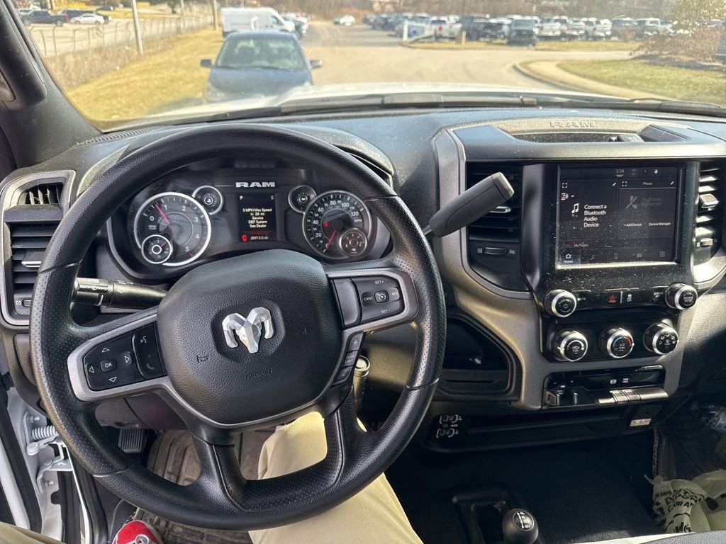 Used 2024 RAM 3500 Tradesman w/ Chrome Appearance Group AWD/4WD image 7