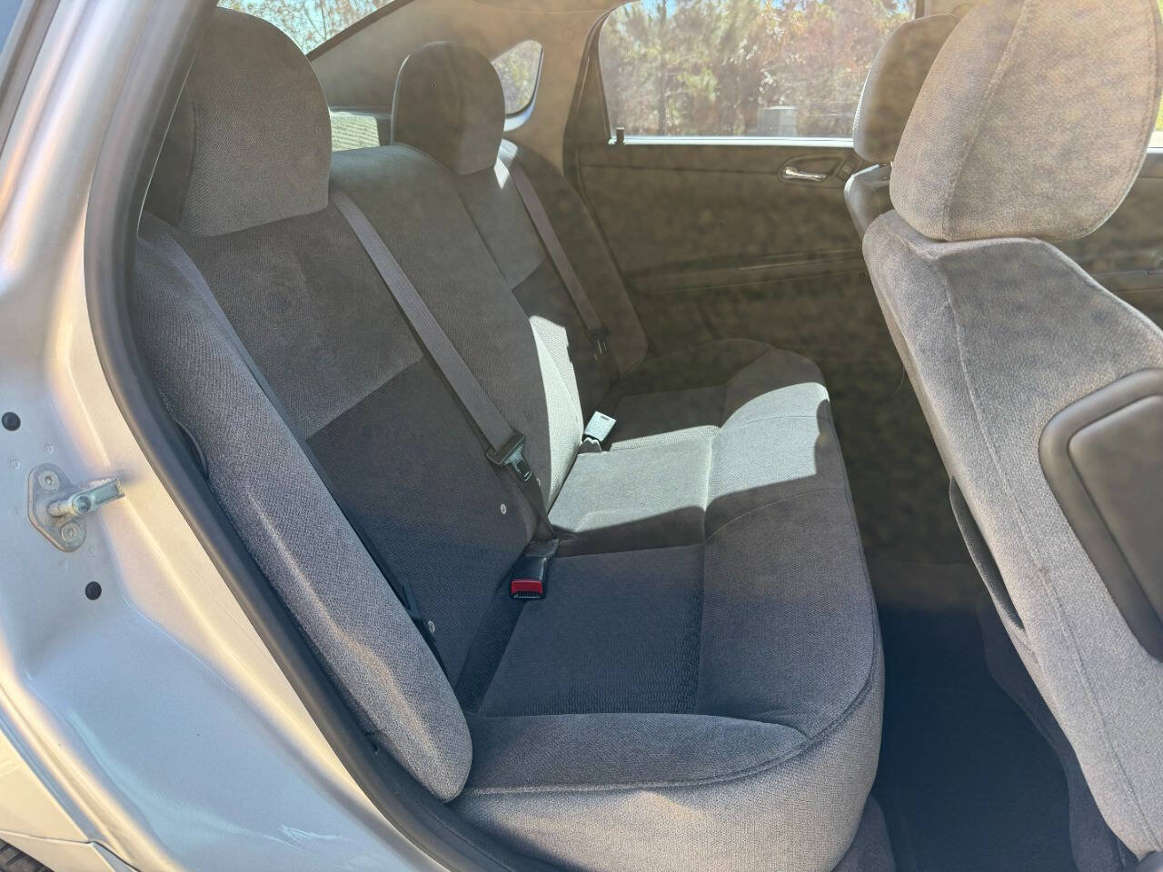 Used 2014 Chevrolet Impala Limited LS FWD image 19