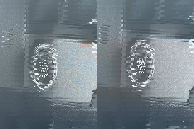 Used 2017 Toyota Tacoma TRD Sport w/ Tow Package image 26