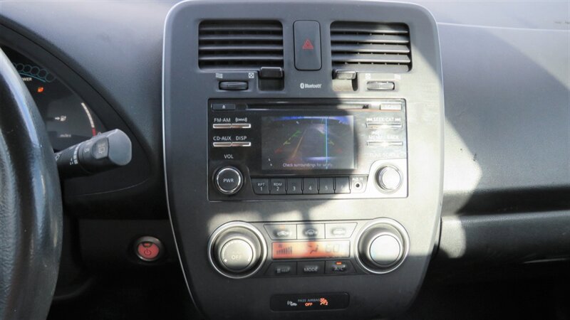 Used 2014 Nissan Leaf S w/ Charge Package FWD image 15