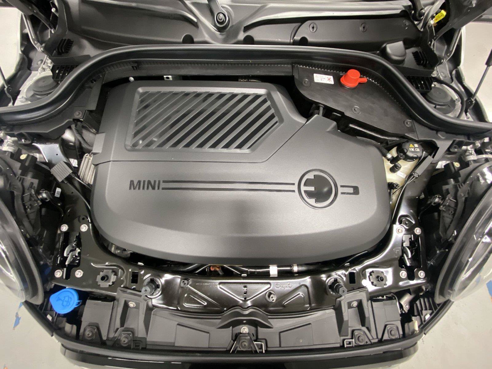 Used 2024 MINI Cooper SE w/ Signature Upholstery Package FWD image 22
