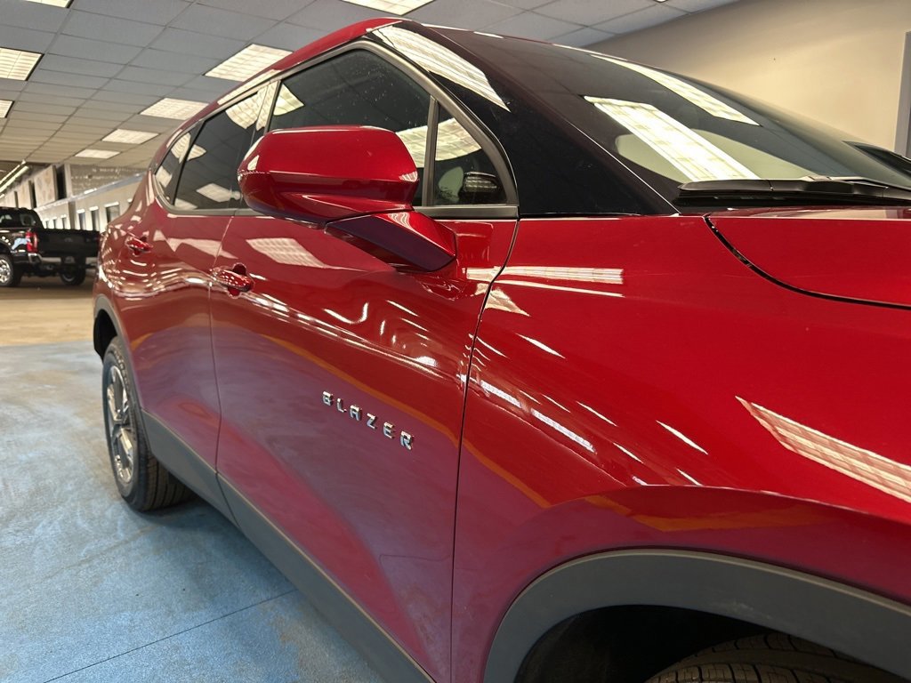 Certified 2025 Chevrolet Blazer LT image 4