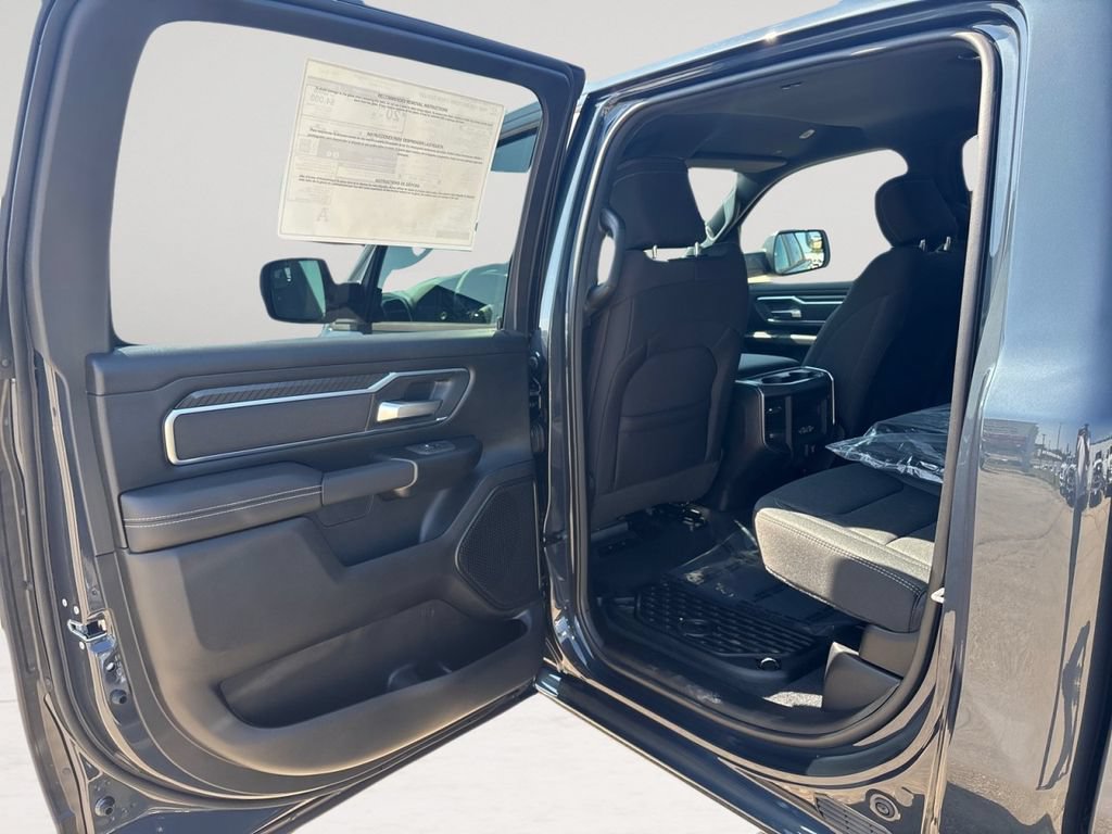 New 2026 RAM 1500 Big Horn AWD/4WD image 19