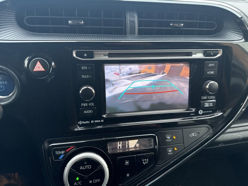 Used 2019 Toyota Prius C image 12