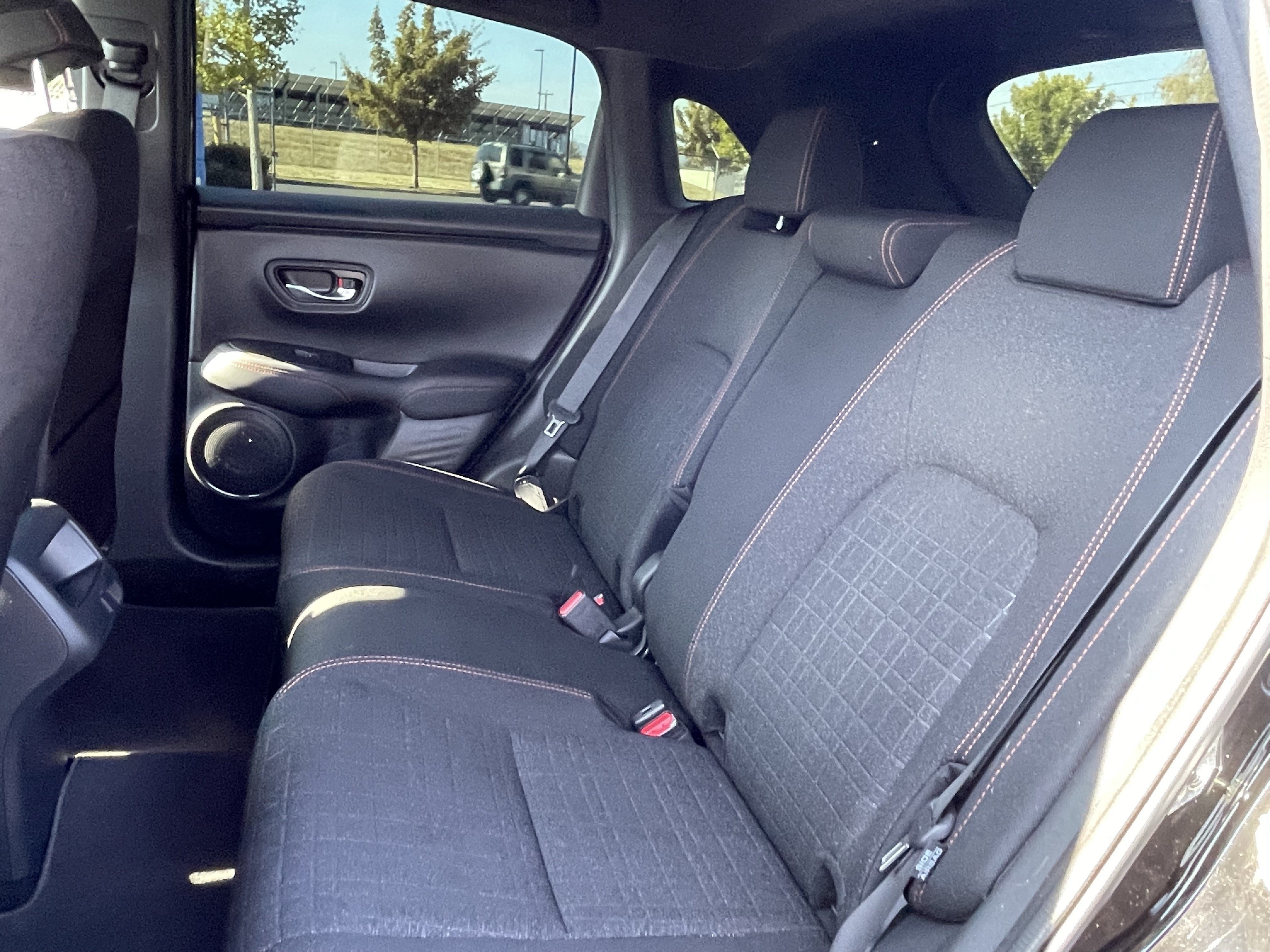 Used 2025 Honda HR-V Sport image 15
