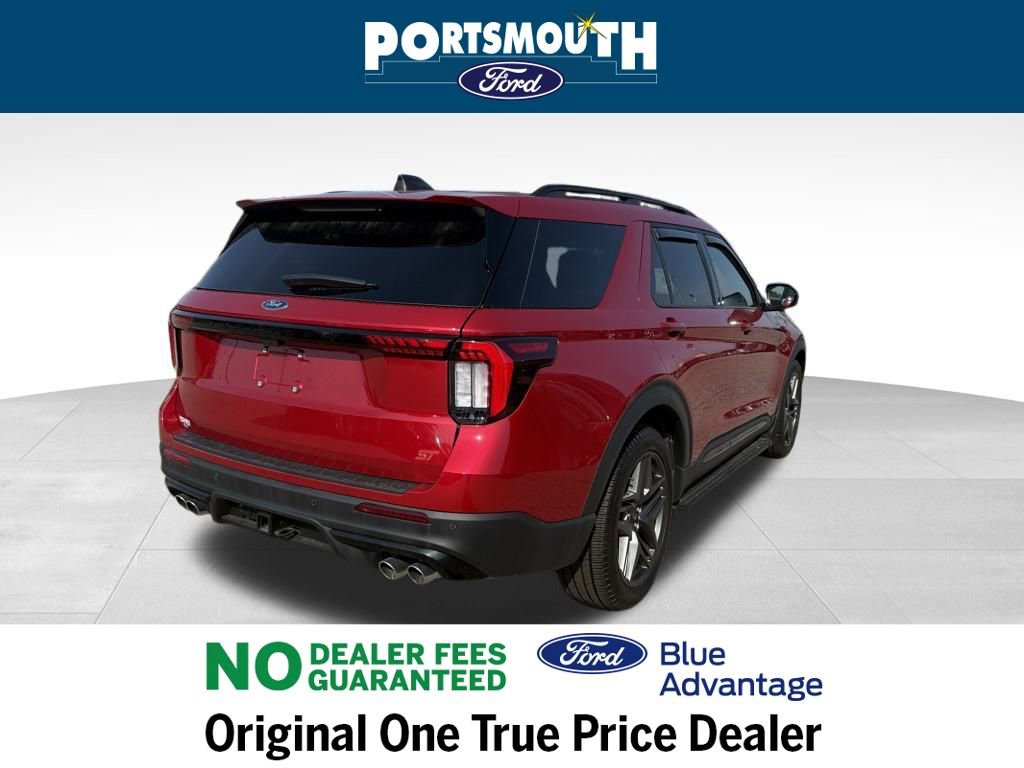 Certified 2025 Ford Explorer ST image 32