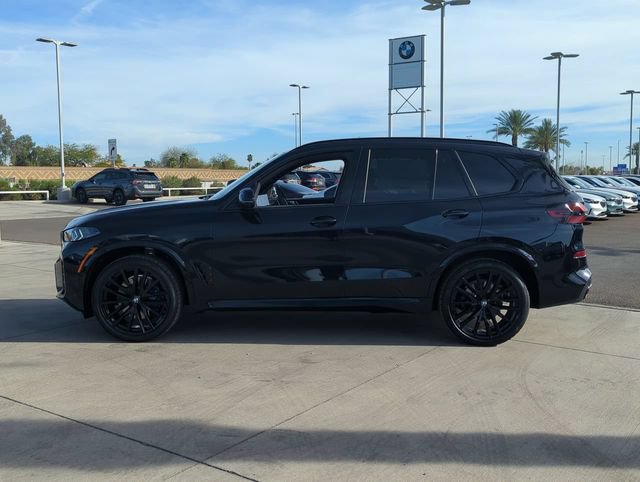 Used 2026 BMW X5 sDrive40i w/ M Sport Package RWD image 9