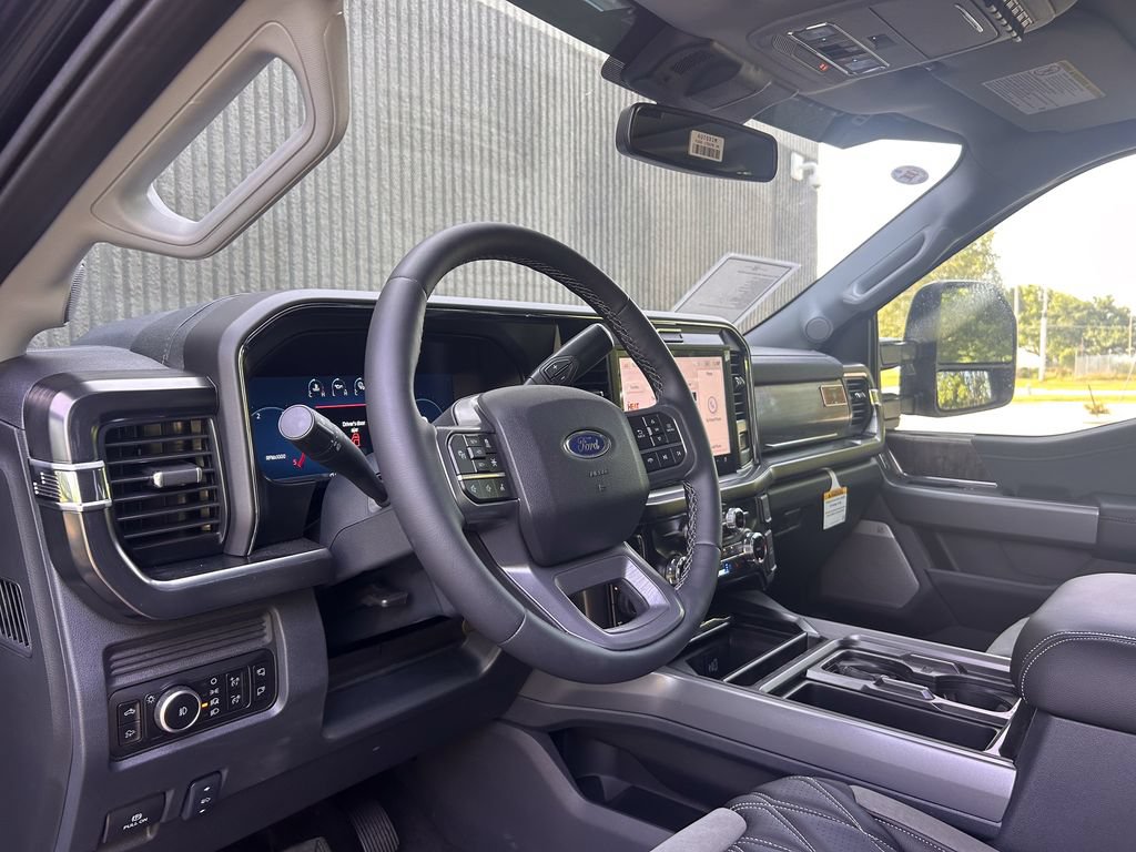 New 2026 Ford F250 Lariat w/ Black Appearance Package AWD/4WD image 11