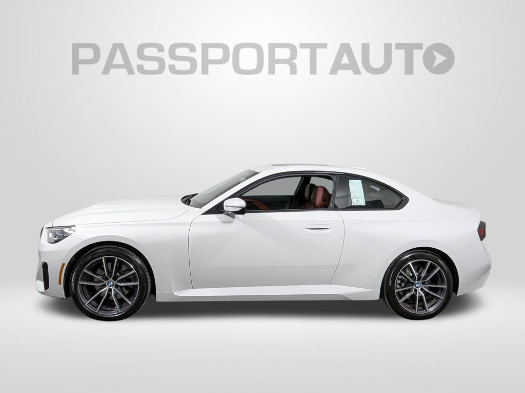 Used 2025 BMW 230i xDrive Coupe w/ Convenience Package AWD/4WD image 2