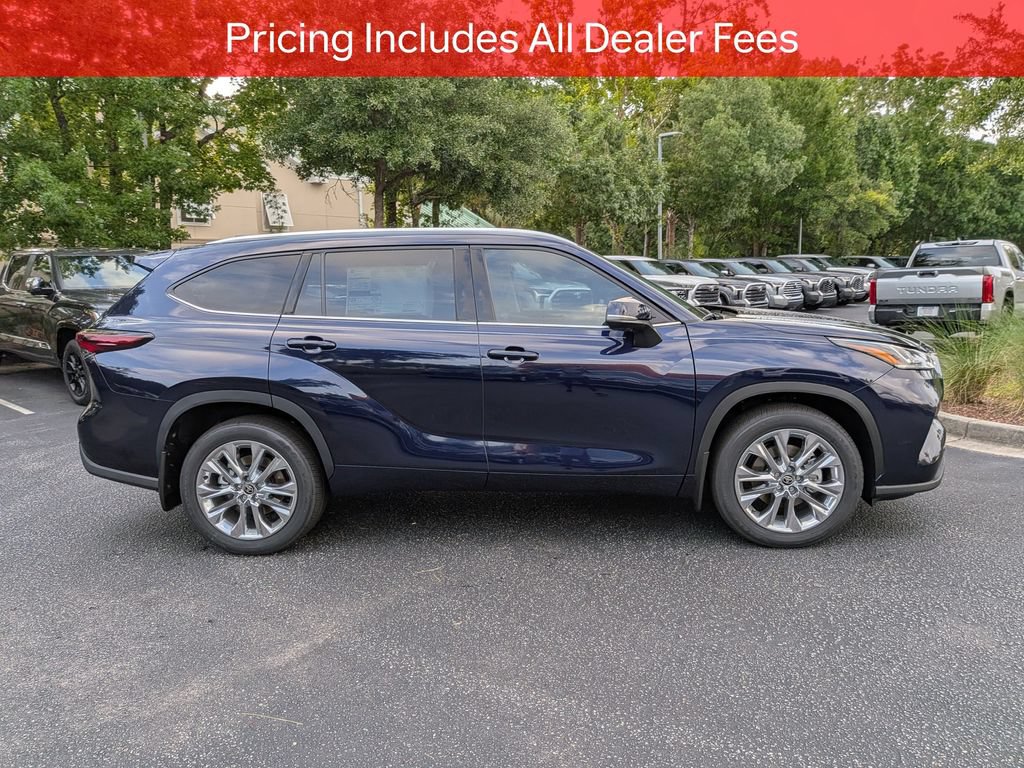 New 2026 Toyota Highlander Limited AWD/4WD image 4