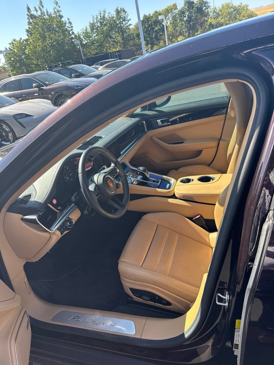 Used 2023 Porsche Panamera AWD/4WD image 7