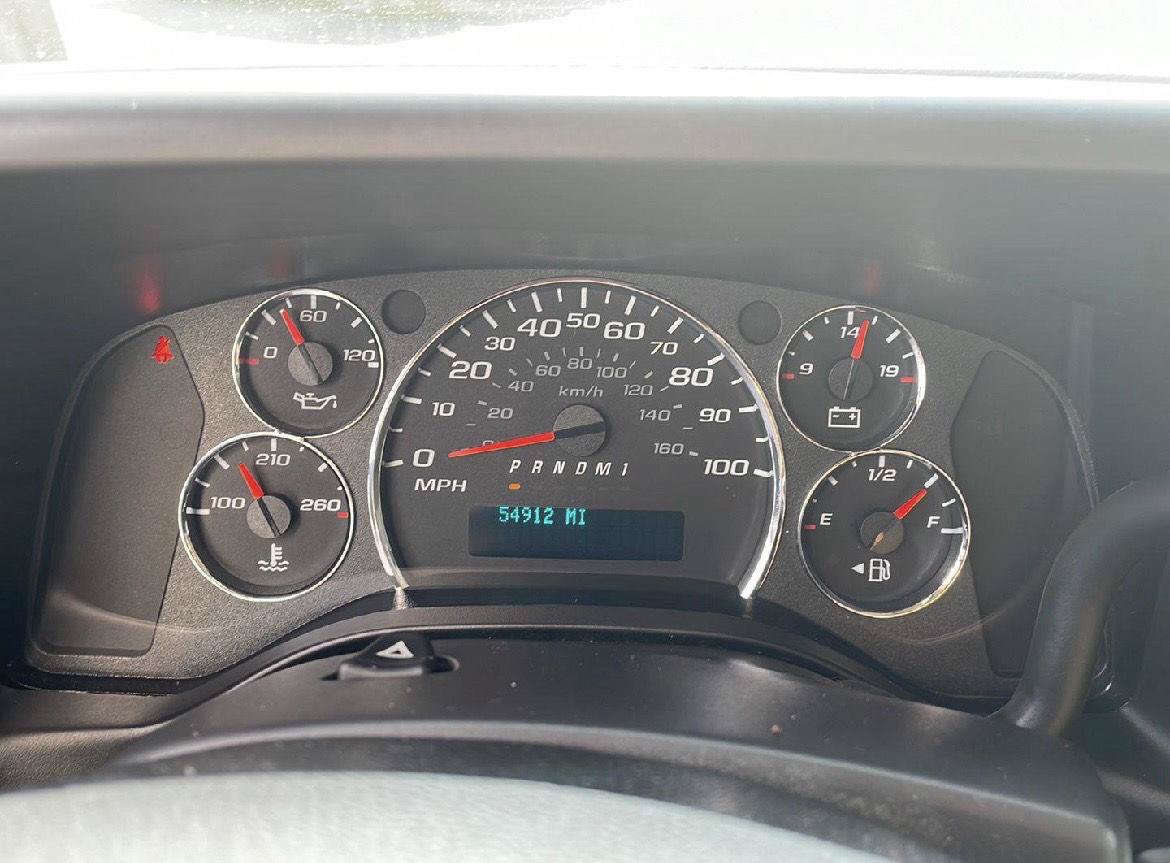Used 2021 Chevrolet Express 4500 Extended w/ Power Convenience Package RWD image 19