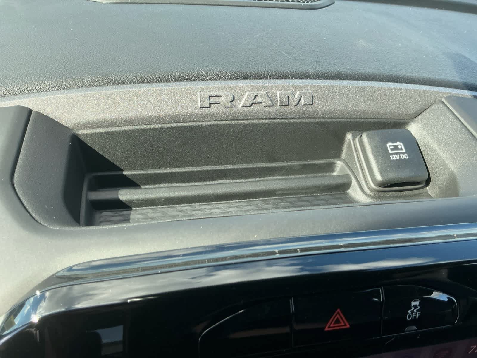 New 2026 RAM 3500 Tradesman AWD/4WD image 27