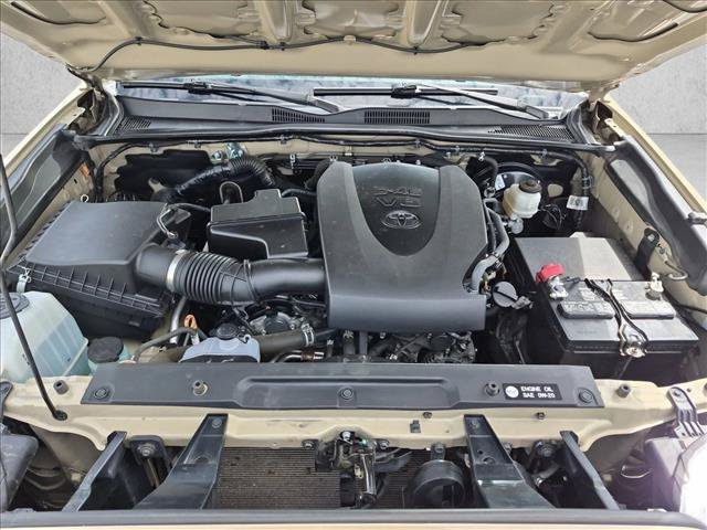 Used 2019 Toyota Tacoma SR5 RWD image 21