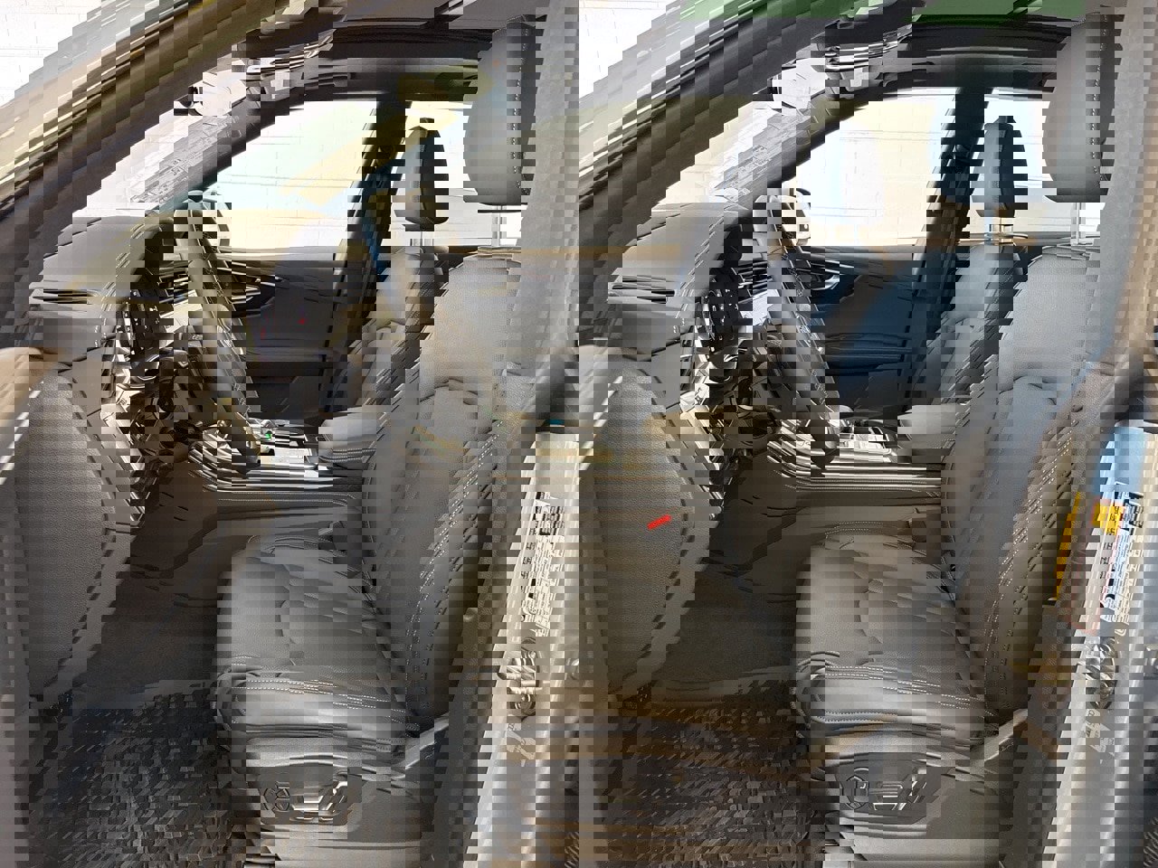 New 2025 Audi Q8 Prestige image 14