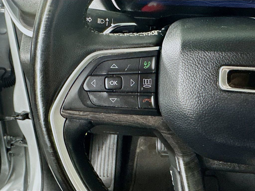 Used 2024 Jeep Grand Cherokee Limited image 26