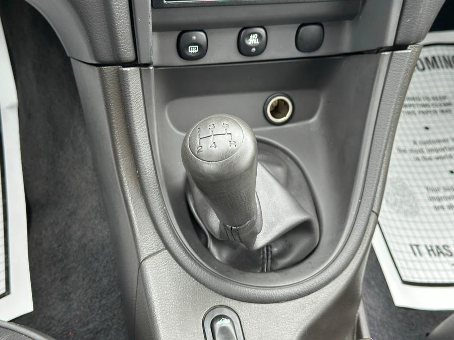 Used 2003 Ford Mustang Premium RWD image 24