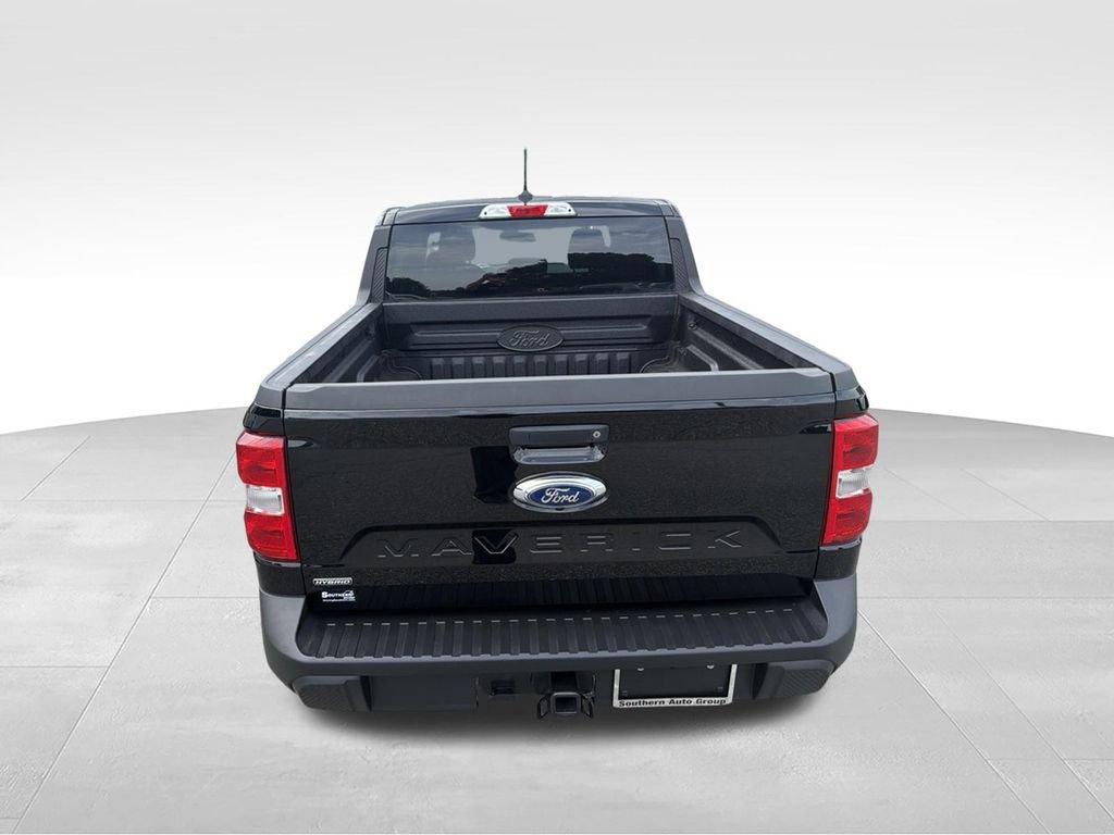 Used 2024 Ford Maverick XL FWD image 4