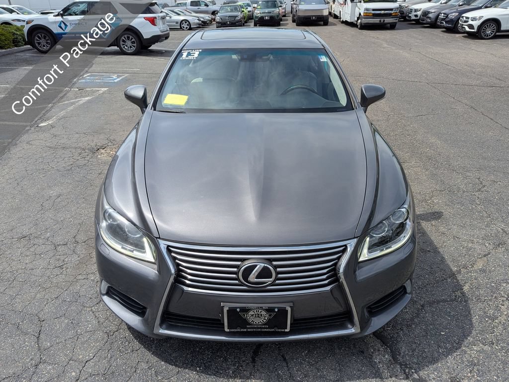 Used 2013 Lexus LS 460 AWD w/ Comfort Pkg image 3