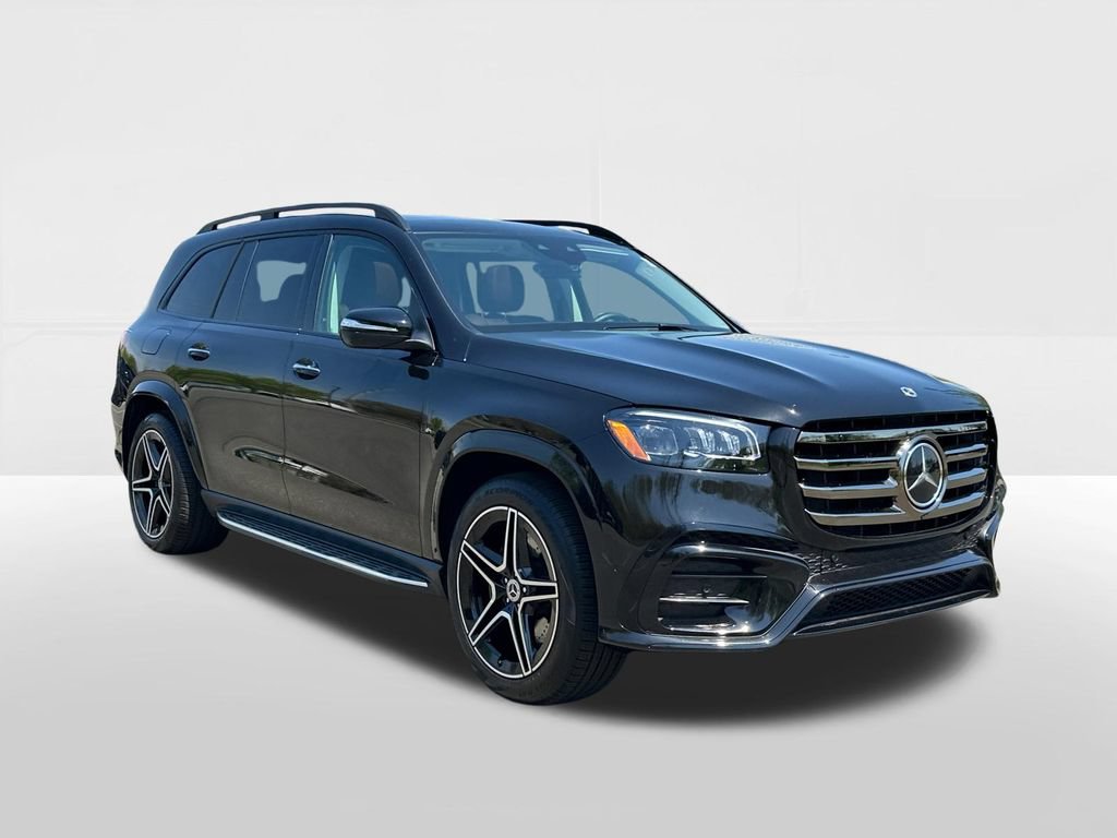 Used 2026 Mercedes-Benz GLS 450 4MATIC image 5