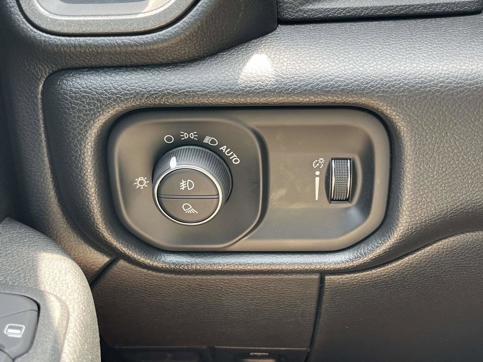 Used 2025 RAM 2500 Tradesman image 23