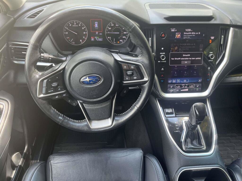 Used 2021 Subaru Outback Limited AWD/4WD image 2