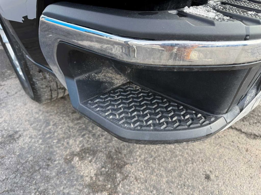 Used 2023 Chevrolet Silverado 1500 LT image 27