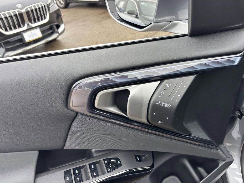 New 2026 BMW X3 xDrive30 image 12