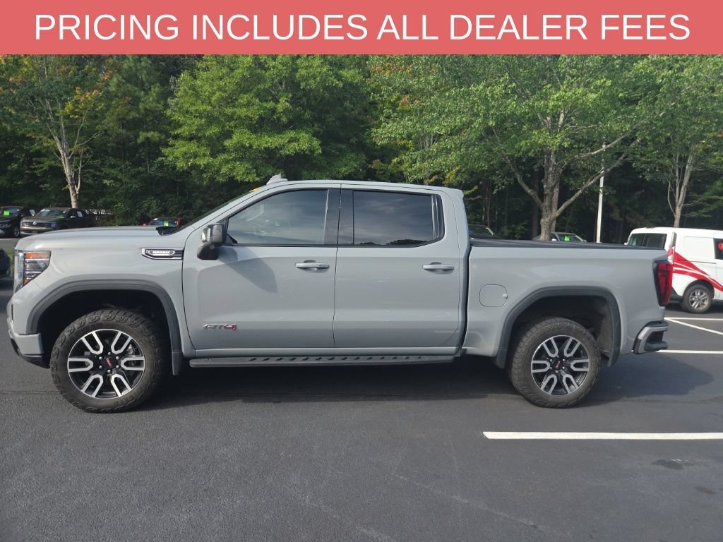 Used 2024 GMC Sierra 1500 AT4 w/ Technology Package AWD/4WD image 4
