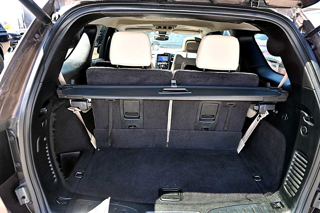 Used 2017 Dodge Durango GT w/ Premium Group RWD image 9