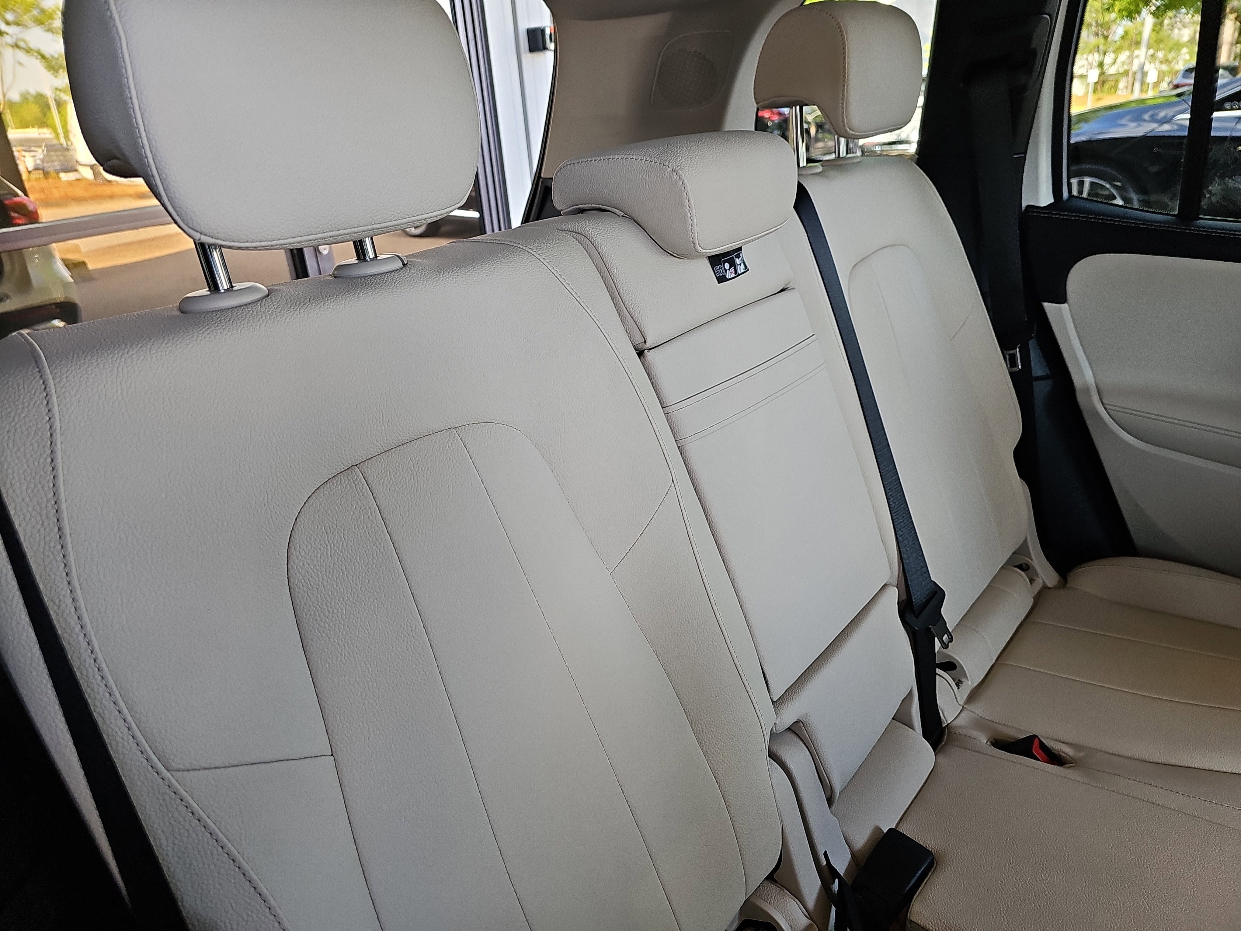 Used 2022 Mercedes-Benz GLB 250 image 13