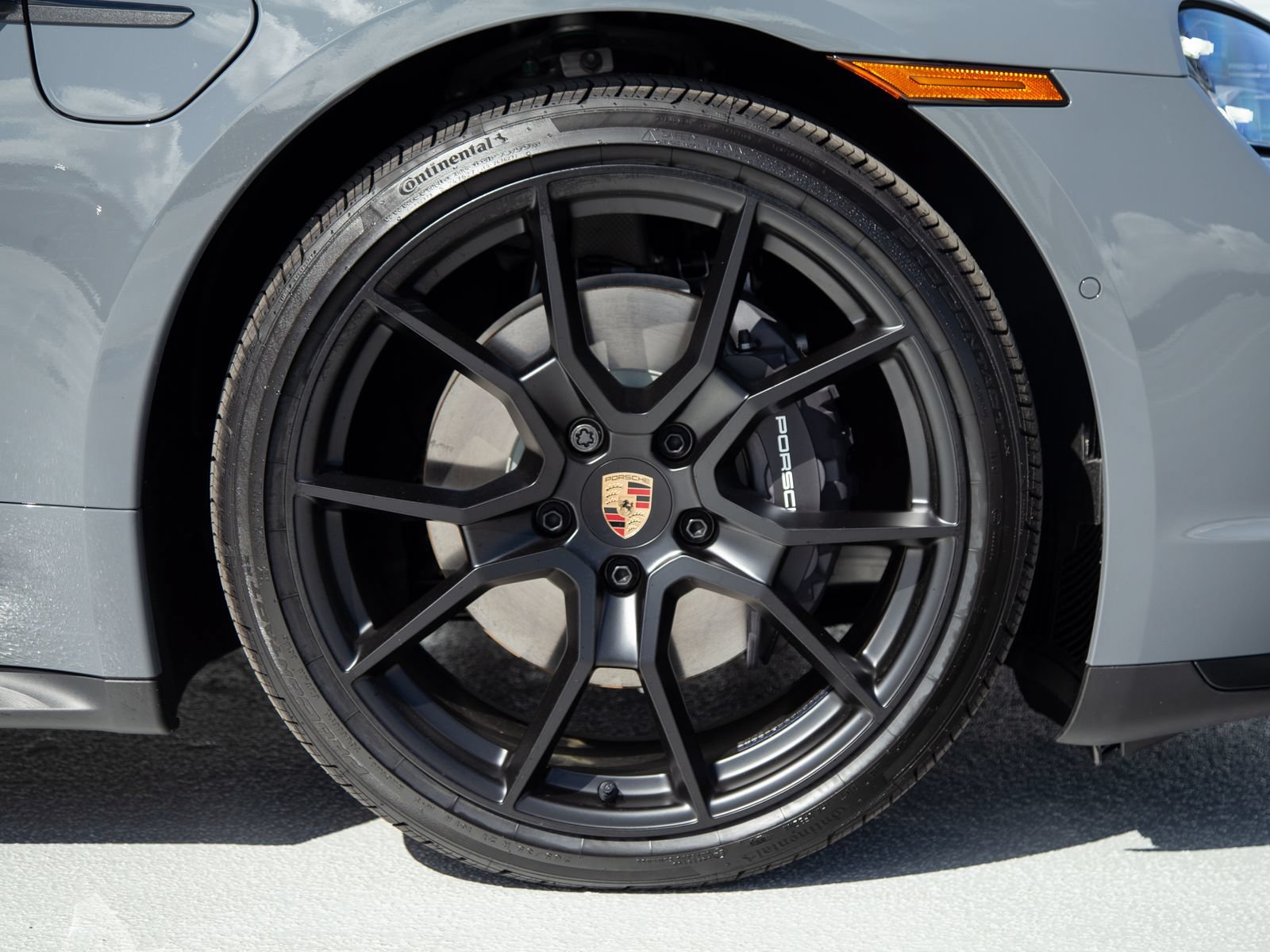 New 2026 Porsche Taycan AWD/4WD image 12