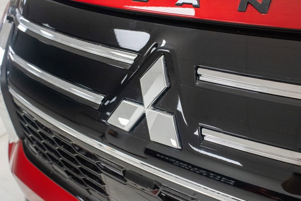 New 2026 Mitsubishi Outlander SEL image 20