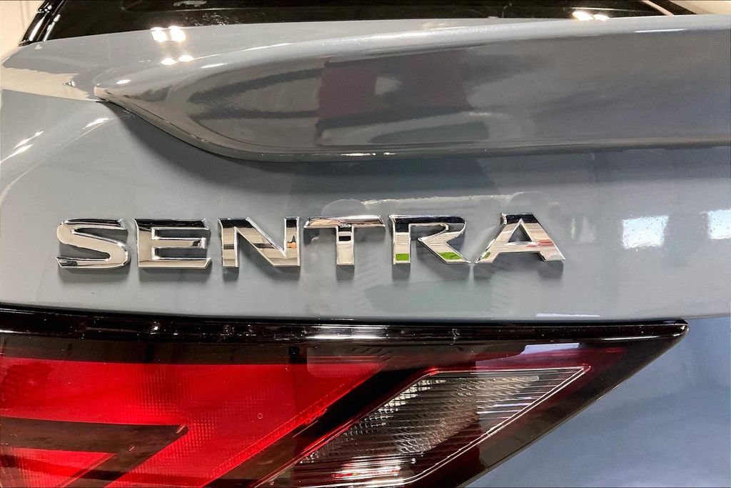 Used 2024 Nissan Sentra SR FWD image 38