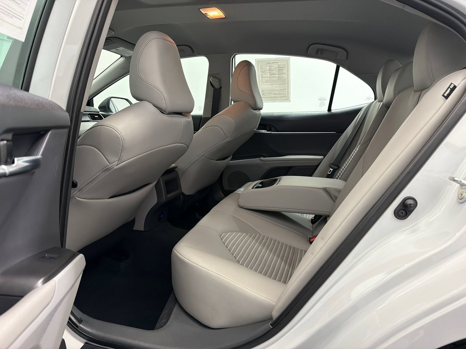 Used 2024 Toyota Camry SE FWD image 13