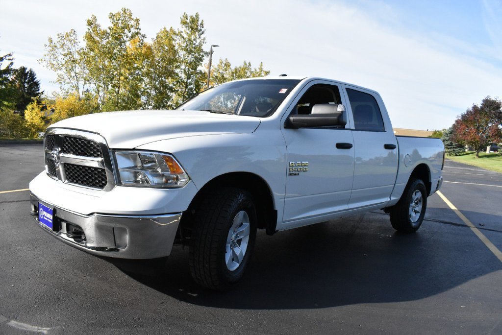 Certified 2022 RAM 1500 Tradesman w/ Chrome Appearance Group AWD/4WD image 11