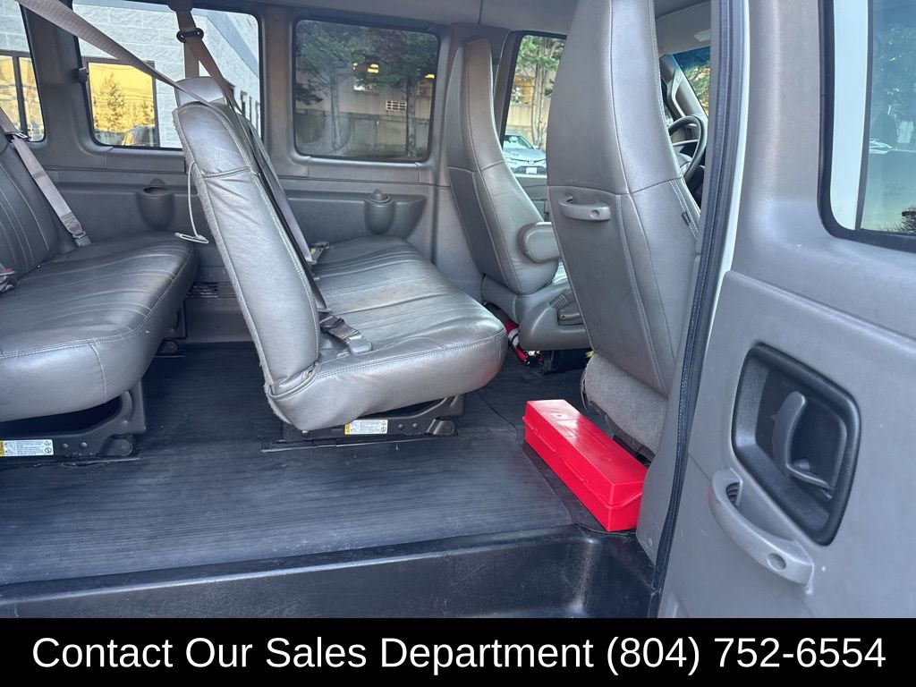 Used 2018 GMC Savana 2500 LS RWD image 11