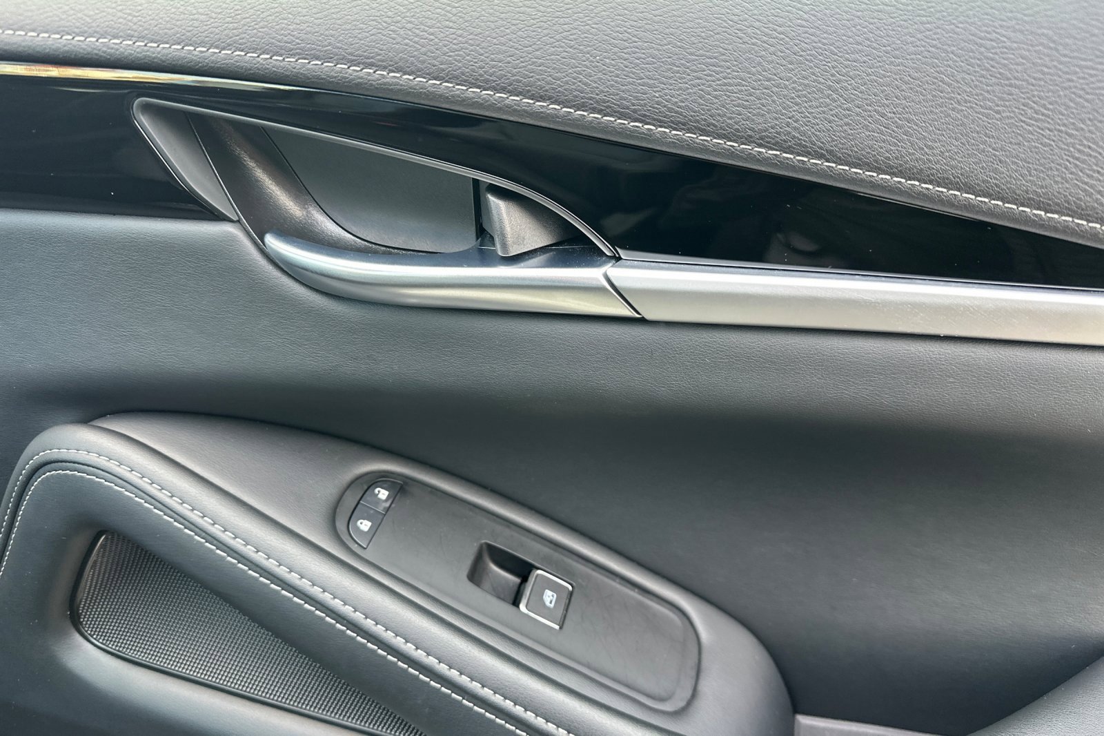 Certified 2025 INFINITI QX60 Pure image 23