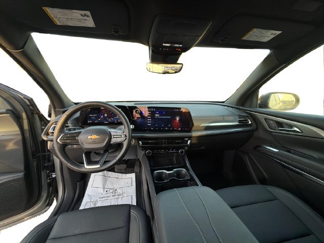 Used 2026 Chevrolet Traverse LT w/ Driver Confidence Package AWD/4WD image 22