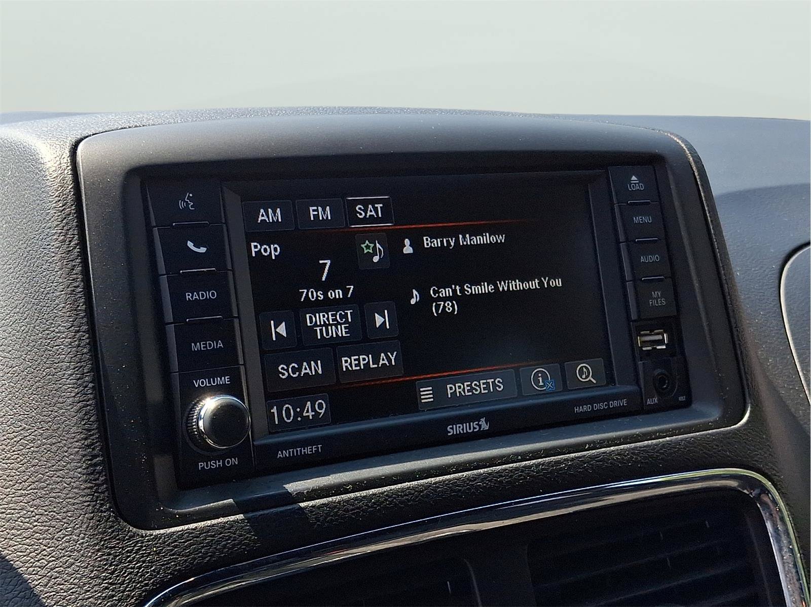Used 2018 Dodge Grand Caravan SE FWD image 14