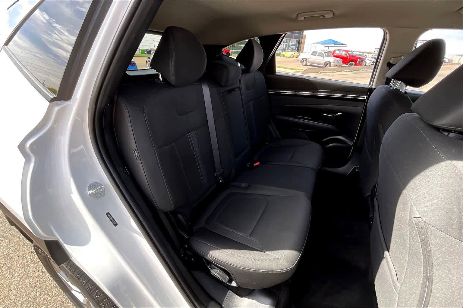 Used 2024 Hyundai Tucson SEL FWD image 19