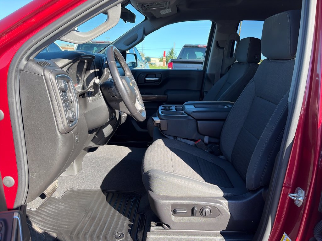 Used 2020 Chevrolet Silverado 1500 LT w/ All-Star Edition AWD/4WD image 13