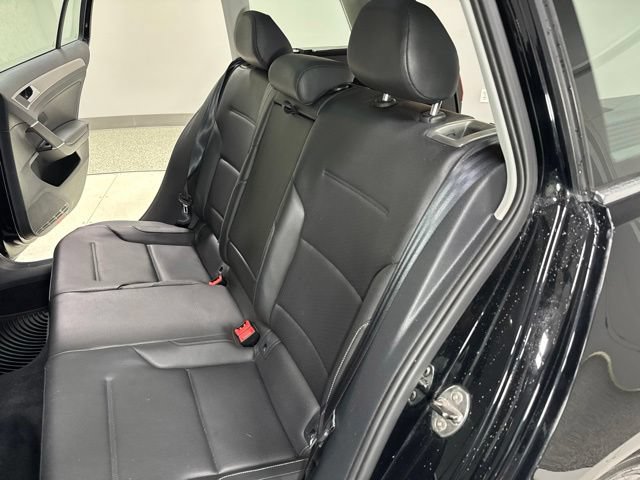 Used 2016 Volkswagen Golf S FWD image 25